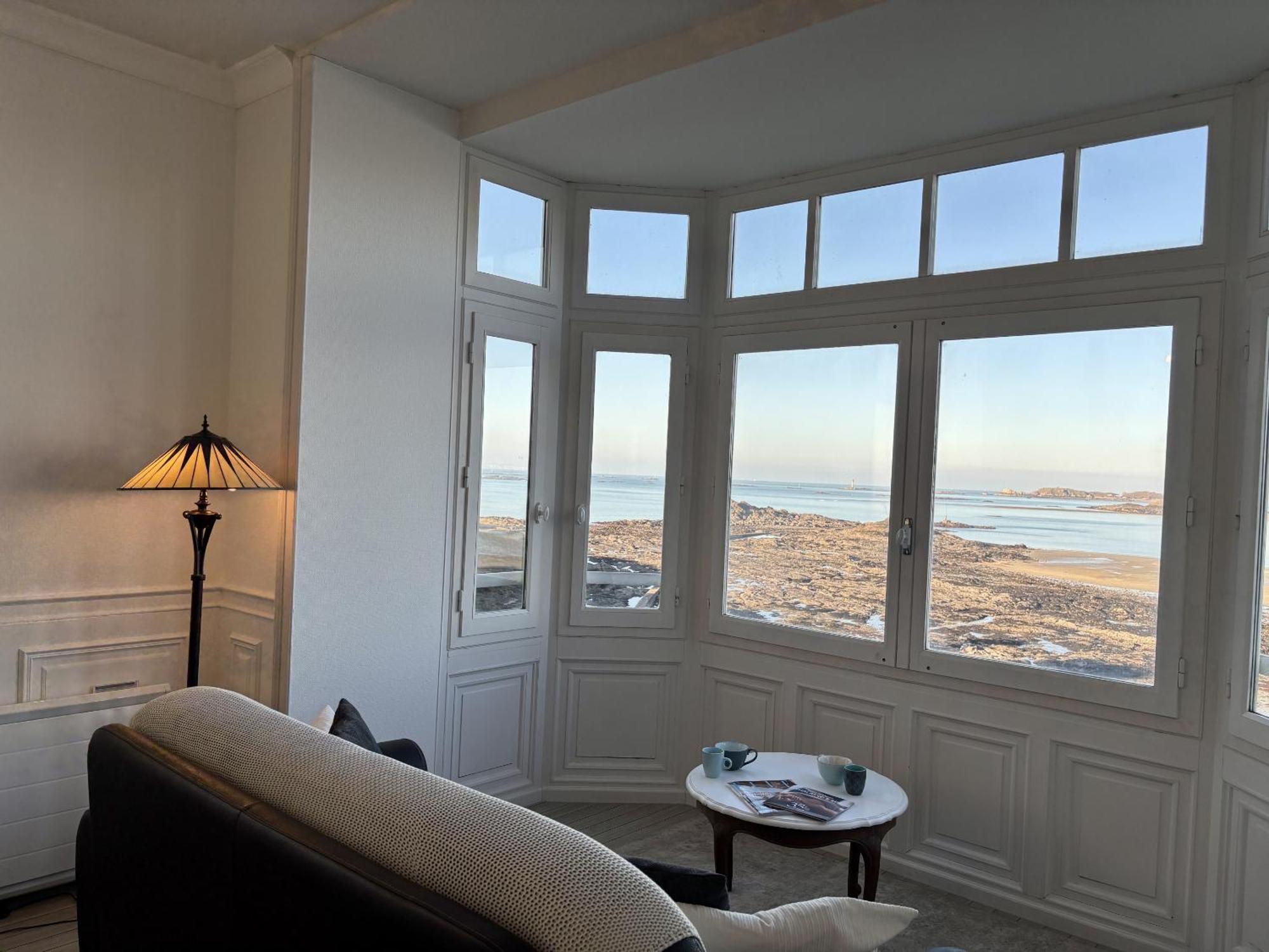 Villa Xixe Vue Mer Дінар Екстер'єр фото